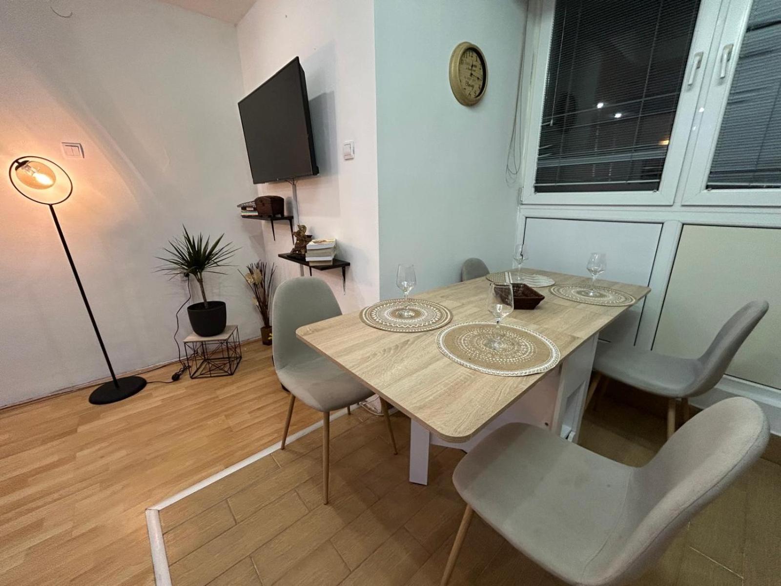 Elena Apartment 2 Szkopje Kültér fotó